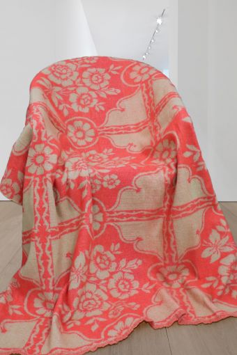 Одеяло полушерстяное жаккардовое Пион (Красный) - Модно-Трикотаж
